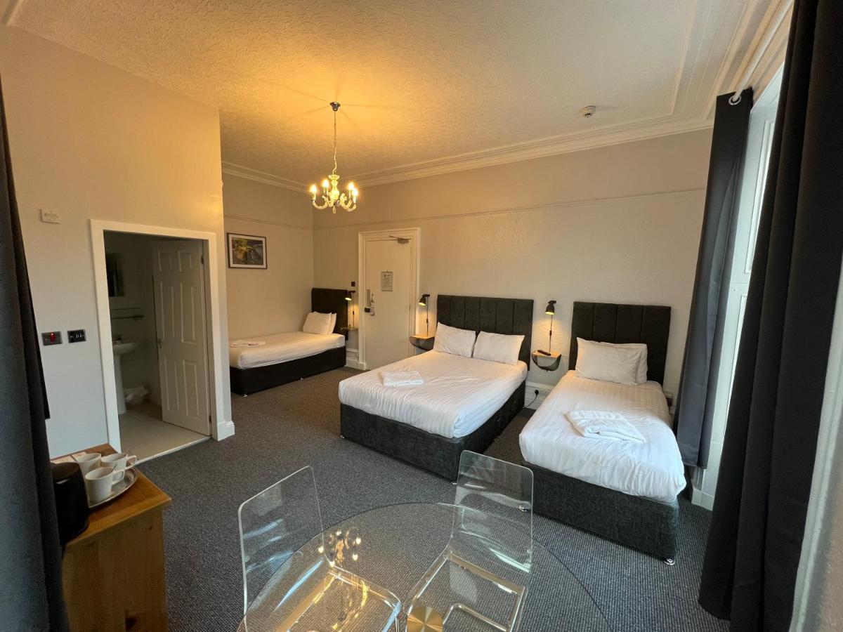 Chambre Familiale
